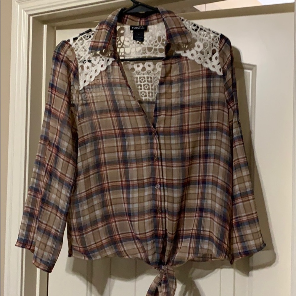 Plaid rue 21 shirt medium women’s